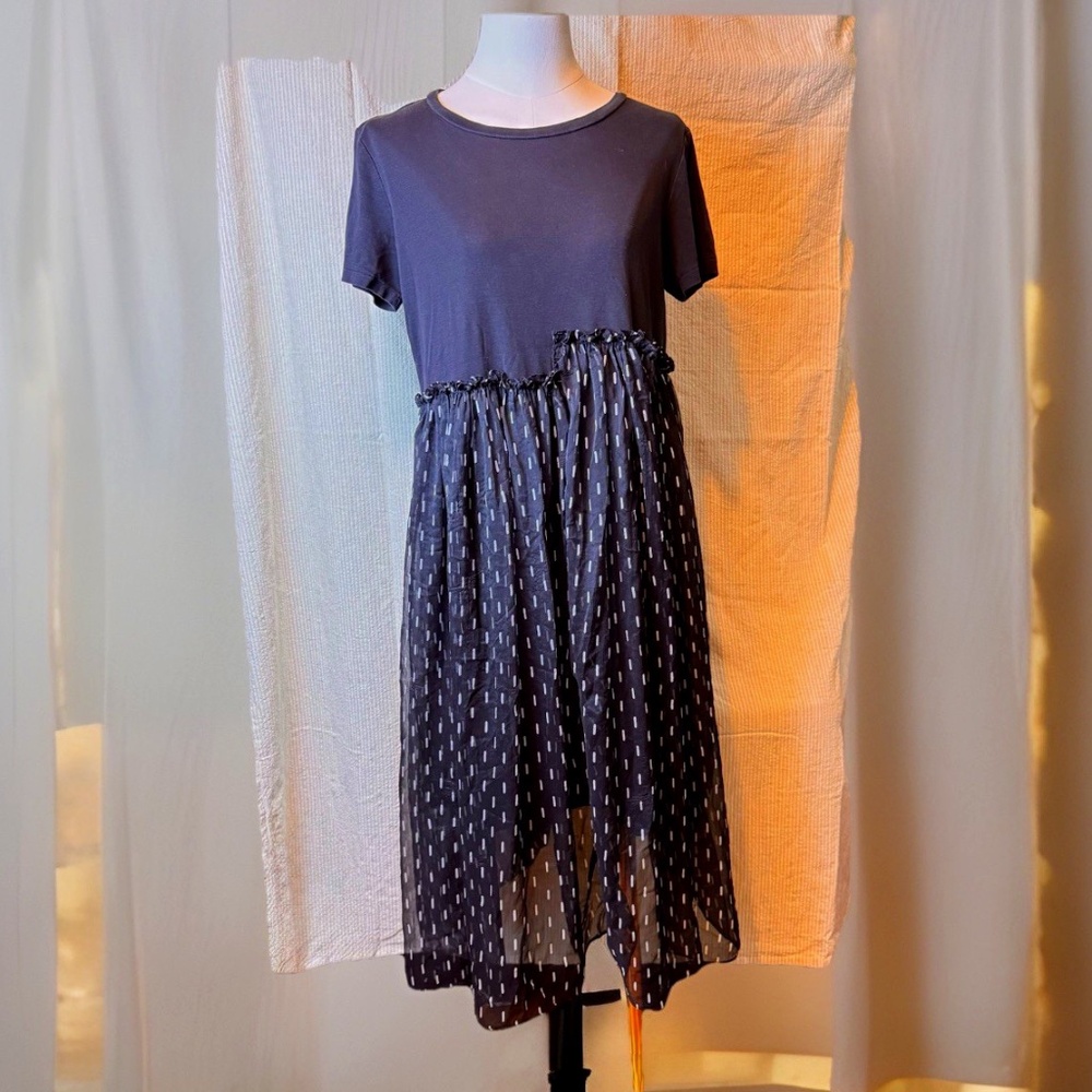 T-shirt Midi Dress Semi-Sheer Skirt Med-Large - 90’s Style